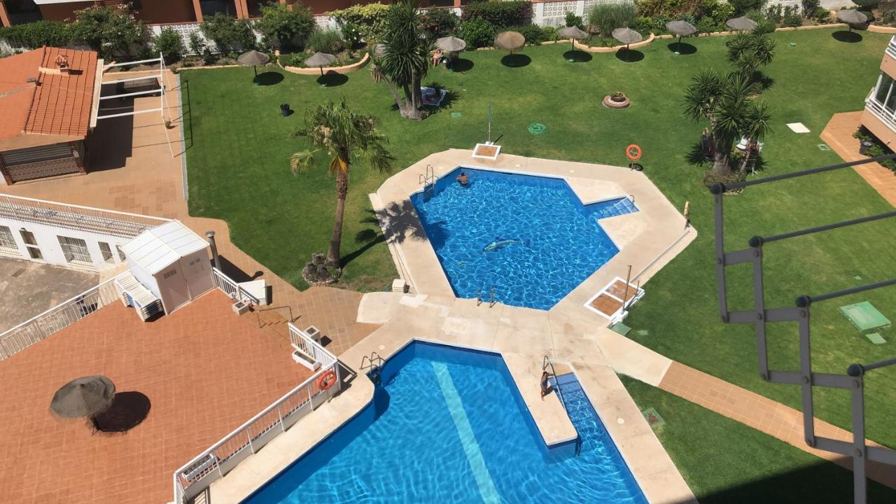 Nice Studio With Pool And Internet Fiber Торремолинос Экстерьер фото